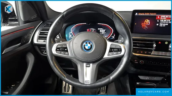 BMW IX3 M SPORTS