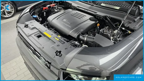 LAND ROVER DEFENDER 110 P300 X-DYNAMIC SE