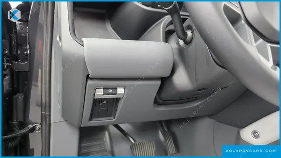 LAND ROVER DEFENDER 110 P300 X-DYNAMIC SE