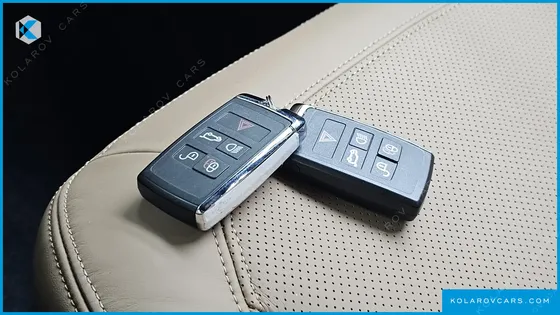 LAND ROVER DEFENDER 110 P300 X-DYNAMIC SE