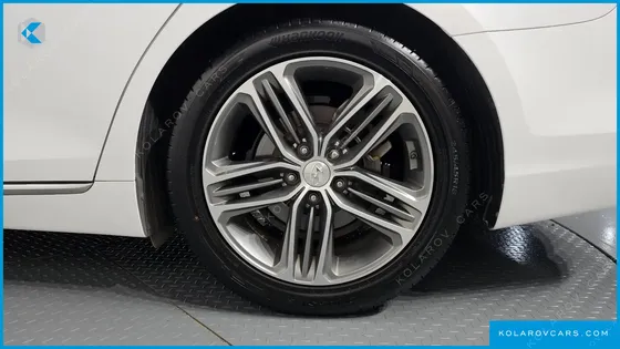 HYUNDAI GRANDEUR 3.0 LPI MODERN (RENTAL CAR)