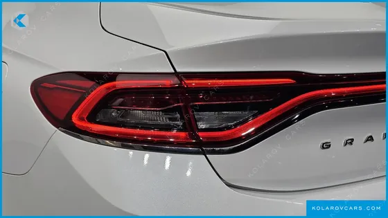 HYUNDAI GRANDEUR 3.0 LPI MODERN (RENTAL CAR)