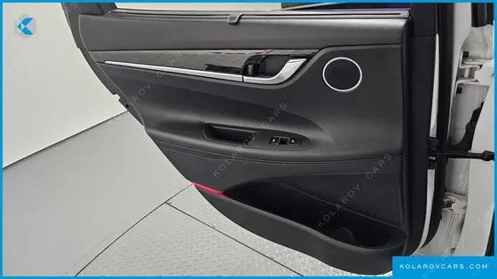 HYUNDAI GRANDEUR 3.0 LPI MODERN (RENTAL CAR)