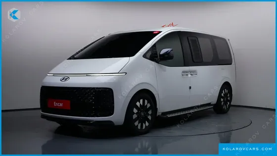 HYUNDAI STARIA 4WD LOUNGE 7-SEATER