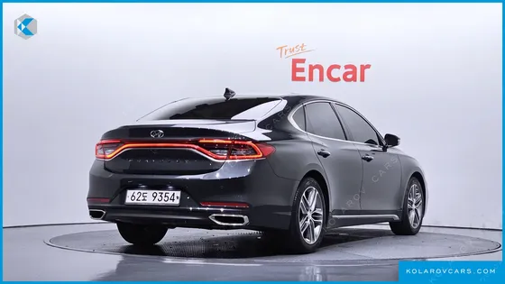 HYUNDAI GRANDEUR 2.4 PREMIUM