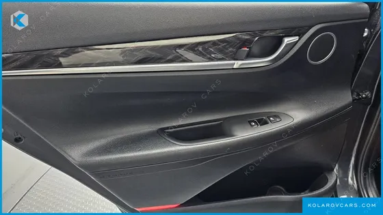 HYUNDAI GRANDEUR 2.4 PREMIUM