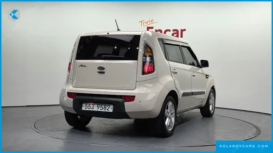 KIA SOUL GASOLINE 1.6 SMART