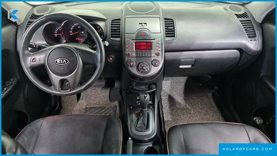 KIA SOUL GASOLINE 1.6 SMART