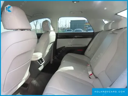 HYUNDAI GRANDEUR 2,5 GASOLINE 2WD