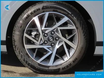 HYUNDAI GRANDEUR 2,5 GASOLINE 2WD