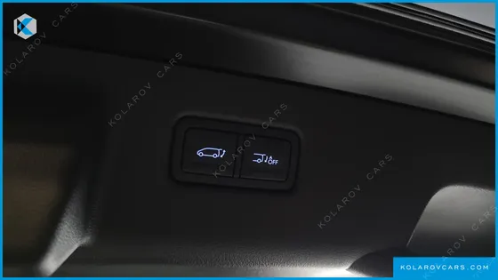 HYUNDAI STARIA TOURER 11-SEATER