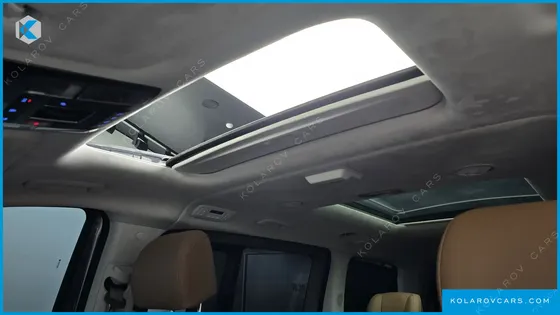 HYUNDAI STARIA L3.5 LOUNGE 7-SEATER