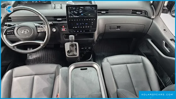 HYUNDAI STARIA CARGO 5-SEATER