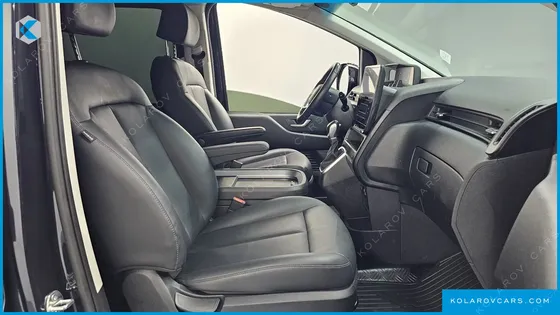 HYUNDAI STARIA CARGO 5-SEATER