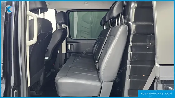 HYUNDAI STARIA CARGO 5-SEATER