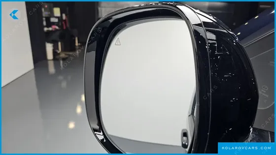 HYUNDAI STARIA CARGO 5-SEATER