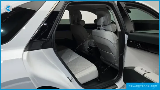 HYUNDAI GRANDEUR 2,5 GASOLINE 2WD