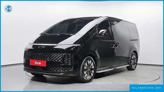 HYUNDAI STARIA 4WD LOUNGE 9-SEATER