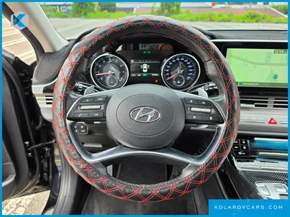 HYUNDAI GRANDEUR 3.0 LPI RENT CAR