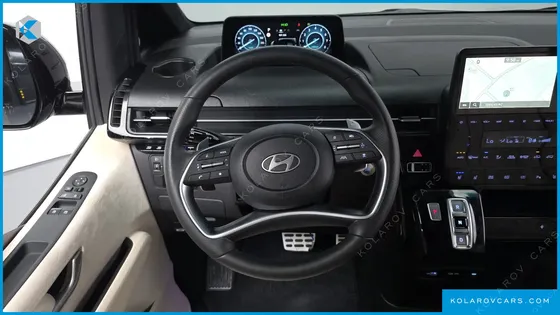 HYUNDAI STARIA HEV 1.6 LOUNGE 9-SEATER