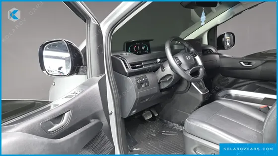 HYUNDAI STARIA HEV 1.6 CARGO 5-SEATER
