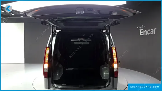 HYUNDAI STARIA HEV 1.6 CARGO 5-SEATER