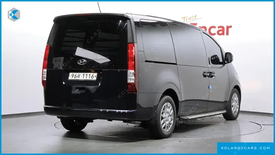 HYUNDAI STARIA CARGO 3-SEATER