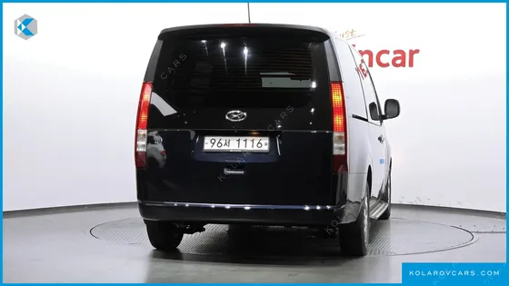 HYUNDAI STARIA CARGO 3-SEATER