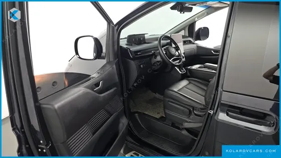 HYUNDAI STARIA CARGO 3-SEATER