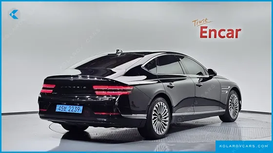 GENESIS G80 E-AWD