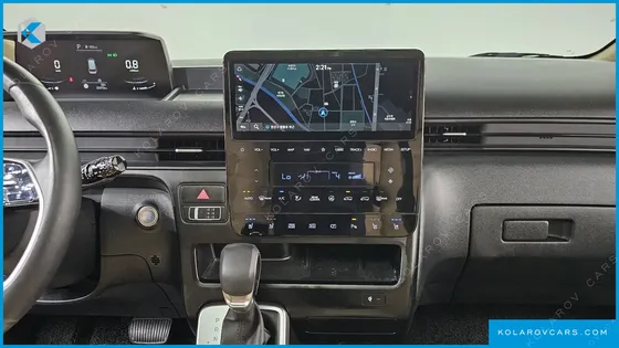 HYUNDAI STARIA 4WD TOURER 9-SEATER