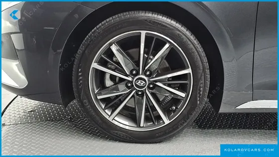 HYUNDAI GRANDEUR 2.5