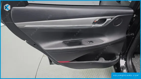 HYUNDAI GRANDEUR 3.0 LPI RENT CAR