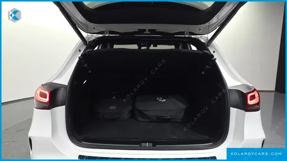 MERCEDES EQA EQA250 AMG LINE