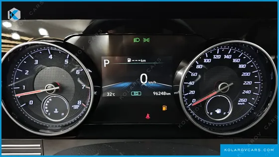 HYUNDAI GRANDEUR 3.3
