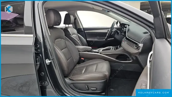 HYUNDAI GRANDEUR 3.3