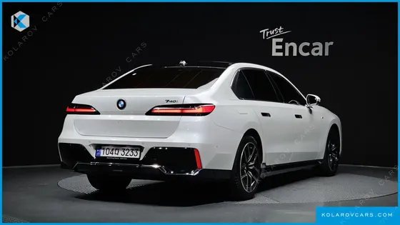 BMW 7 SERIES 740I SDRIVE M SPORT