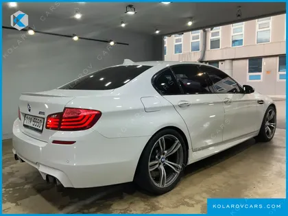 BMW M5 M5 SEDAN