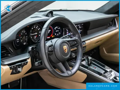 PORSCHE 911 CARRERA