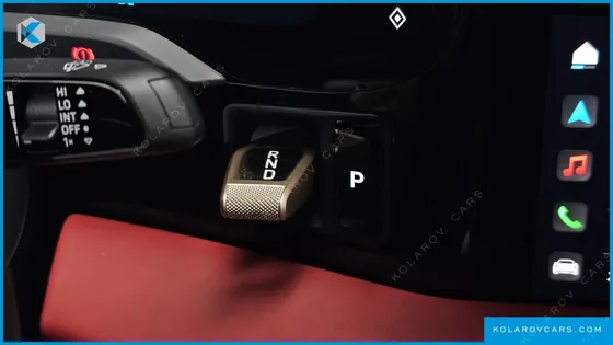 PORSCHE TAYCAN BASE