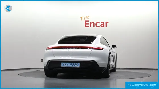PORSCHE TAYCAN 4S