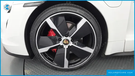 PORSCHE TAYCAN 4S
