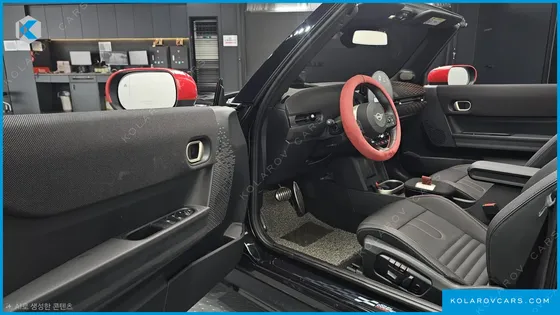 MINI COOPER CONVERTIBLE JCW
