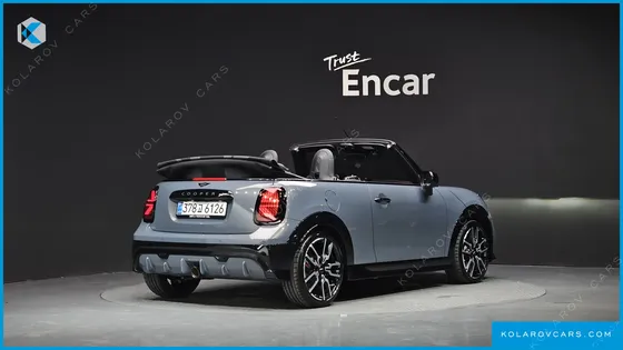 MINI COOPER CONVERTIBLE JCW