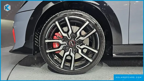 MINI COOPER CONVERTIBLE JCW
