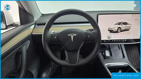 TESLA MODEL Y RWD