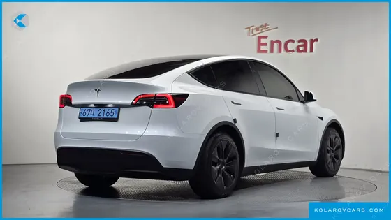 TESLA MODEL Y RWD