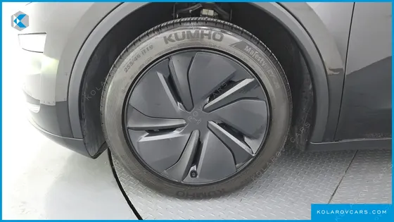 TESLA MODEL Y RWD