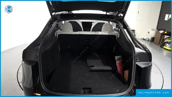 TESLA MODEL Y RWD