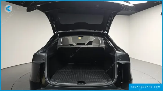TESLA MODEL Y RWD
